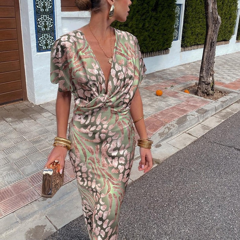 L&J - Sophisticated Silk Dress